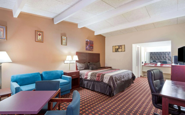 Knights Inn Fayetteville