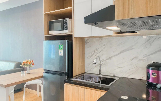 Spacious and Restful 1BR at Vasanta Innopark Apartment