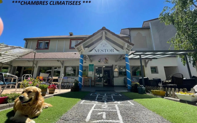 Nestor Hotel