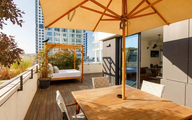 Renoma Hotel