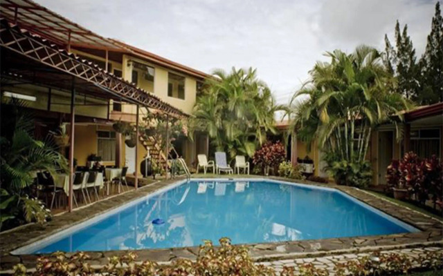 Hotel Puerta del Sol - San Jose Airport