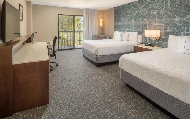 Courtyard by Marriott Seattle Sea-Tac Area