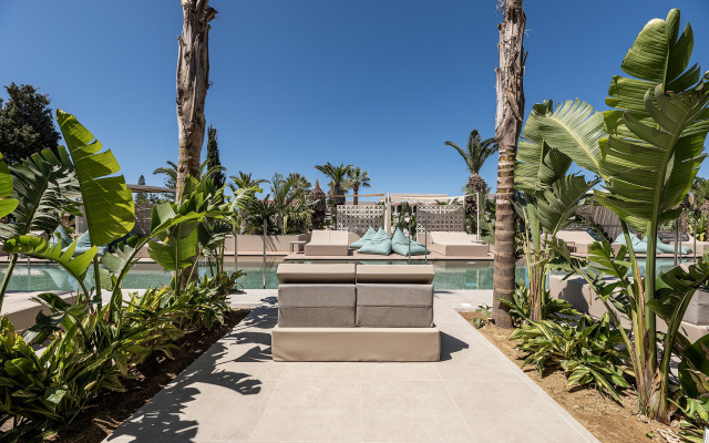 Akti Coast Club