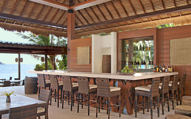 Pangulasian Island Resort