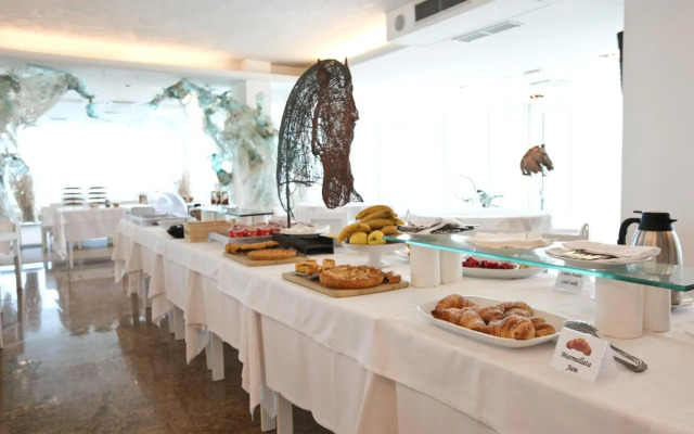 Alexander Museum Palace Hotel