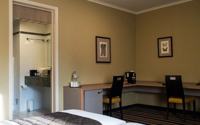 Hyllit Hotel