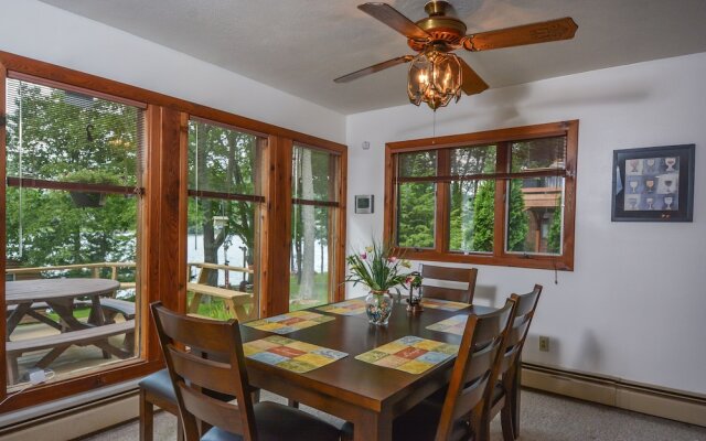 Lake View 3 Bedroom House