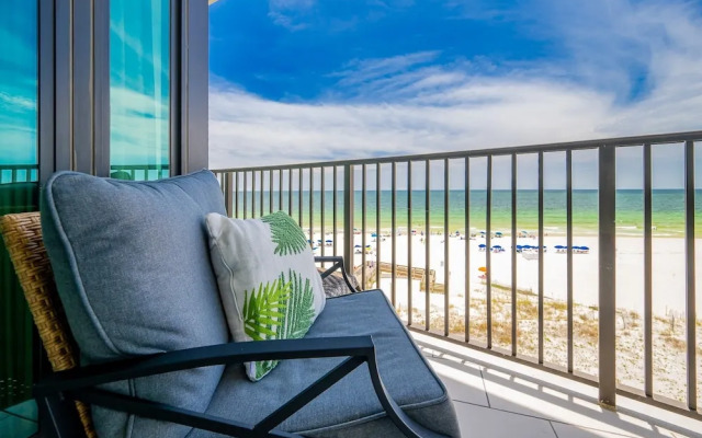 Phoenix Ix 504 3 Bedroom Condo