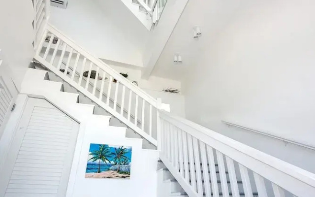 Sky Cove by Eleuthera Vacation Rentals