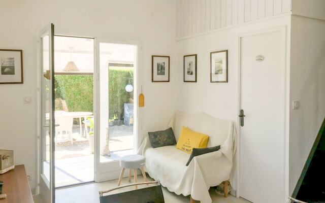 Petite Maison Avec Piscine