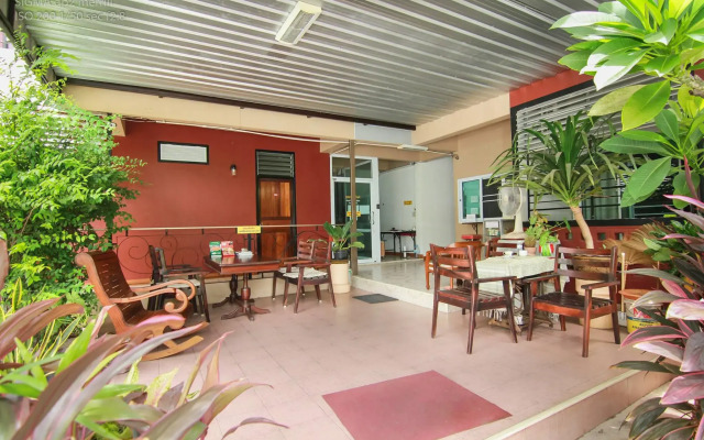 Pakdee House