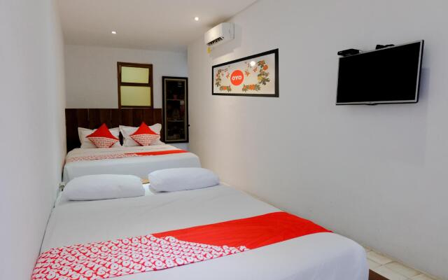 OYO 626 Augustina Home