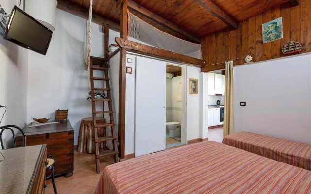 1878 Villa Itaca Garden