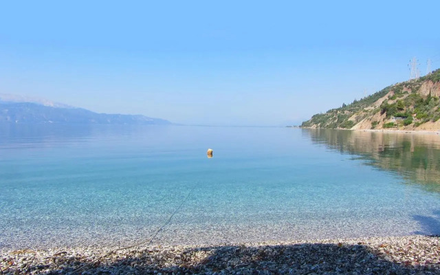 Ianos Maisonette