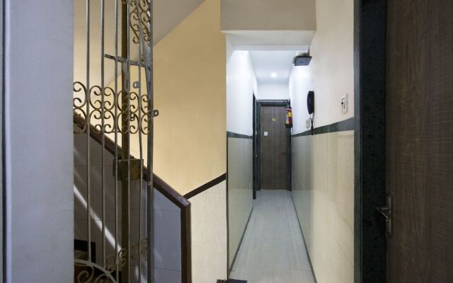 OYO 27994 Hotel Royal Comfort
