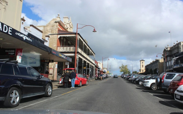 Lake Como Studio Daylesford