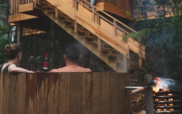 Bellota Incredible Lodge in the Forest With Private Jacuzzi