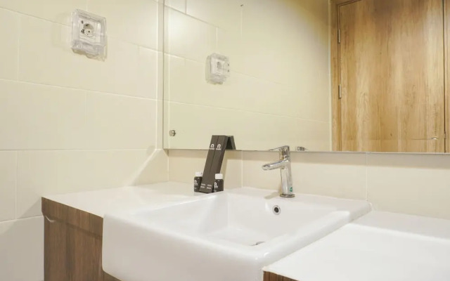 Luxury 1Br Apartment At Pejaten Park Residence