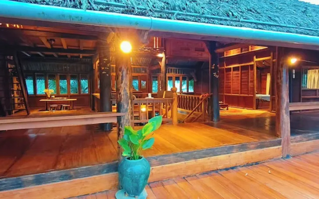 Moc Homestay & Villa