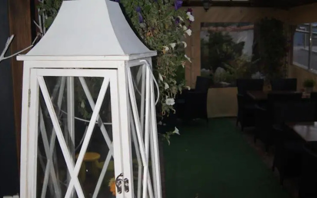 Pod Wydmą Pokoje Gościnne