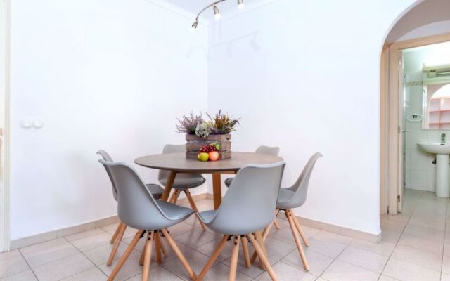 Apartment  Ronda L'Escala