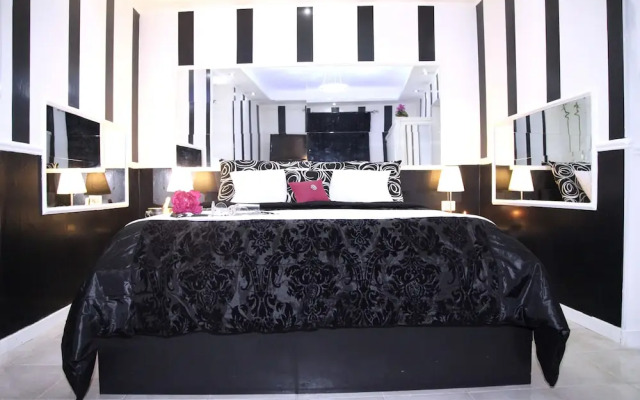 Sermoneta Apartments