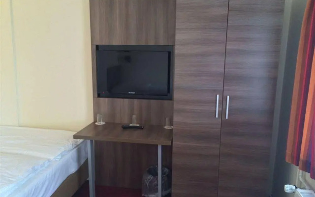 Motel 21