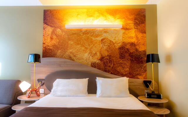 Holiday Inn Reims Centre by IHG (Chambres Rénovées)