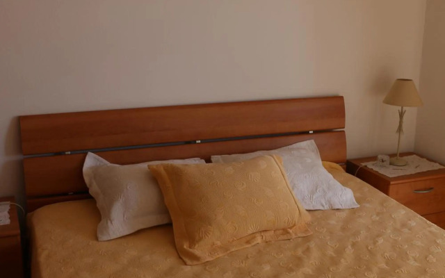 Moradia T2+1 COM PISCINA