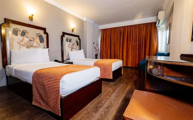 Zayed Hotel & Restaurant