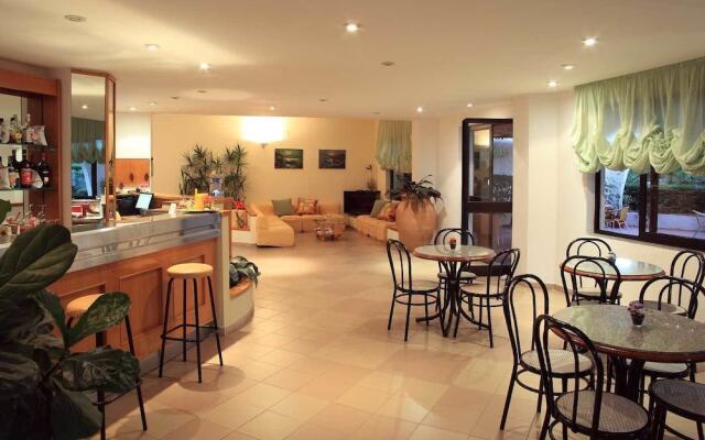 Hotel Punta Faro