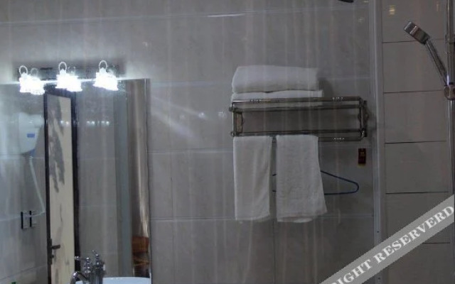 Chunjiang Hotel