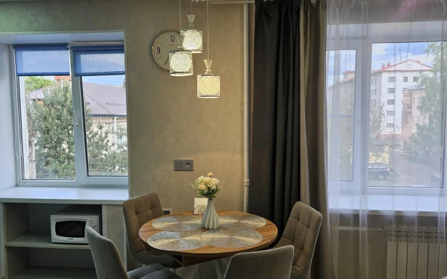 Апартаменты на улице Крестовая