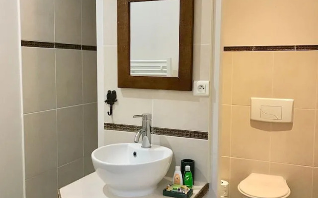 Sans Souci Bed and Breakfast with Restaurant