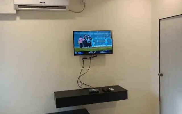 Oyo Flagship 807884 Hotel Smbha Palace