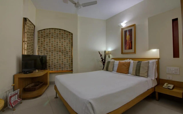 Tristar Service Apartments