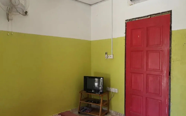 OYO 90302 Dimuara Chalet Tok Bali