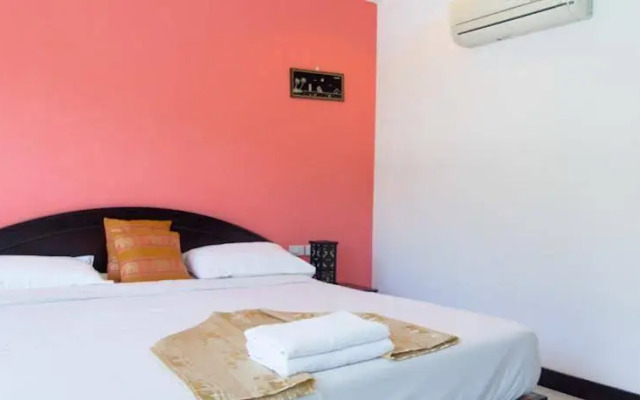 Patong Bay Guesthouse