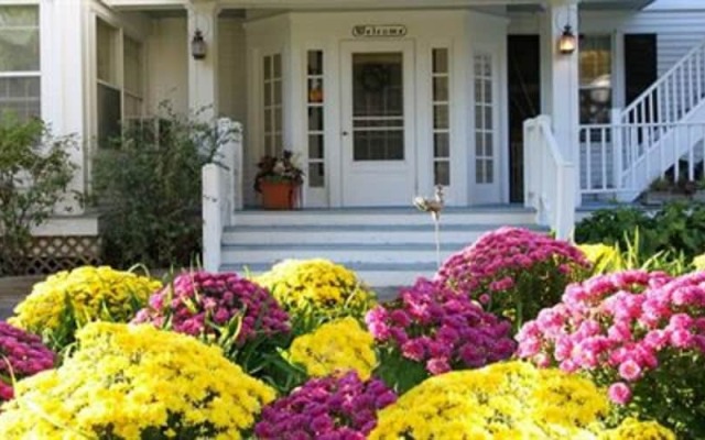 Youngtown Inn & Restaurant