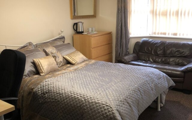 Serviced Luxury Accommodation