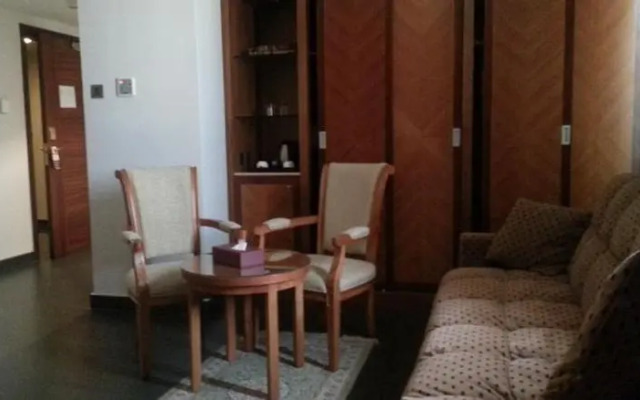 Rotana Hotel Muscat