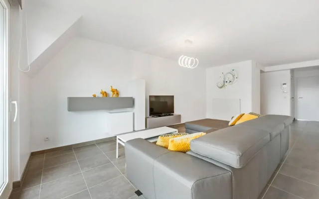 Apartment in Belgium Near Zeedijk Beach