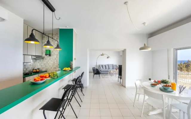 Protaras H2O Seafront Suite