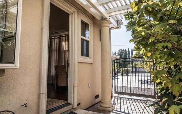 Lovely 2-bedroom in Cupertino