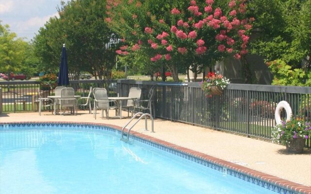 Hampton Inn Madison Huntsville Airport