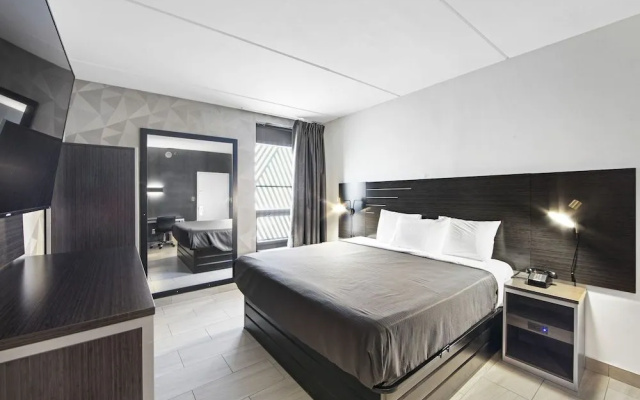 Casa Azul Hotel Blu JFK