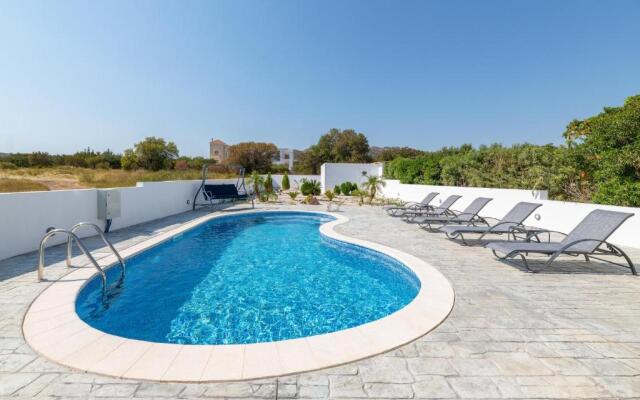 Dama Dama Villas