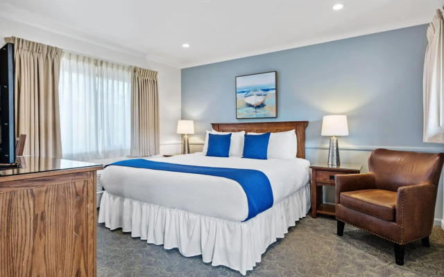 Inn By The Harbor