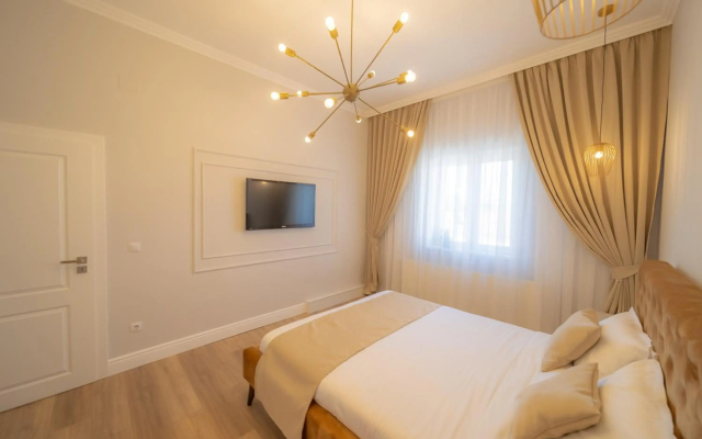 BlueSky Ultra-Central Premium Apartment