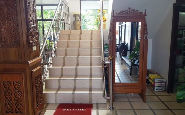 Holiday Guesthouse